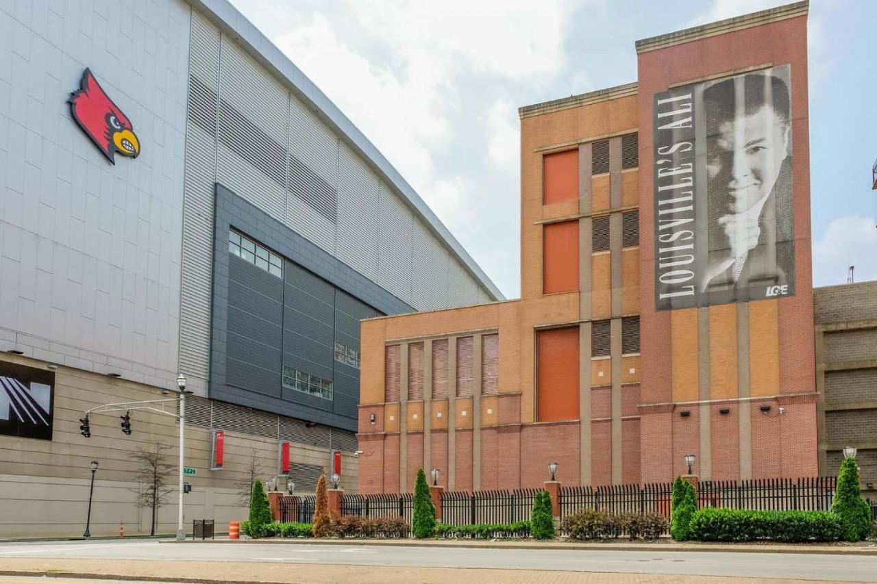 Frontdesk Nulu Apts Louisville Exterior photo